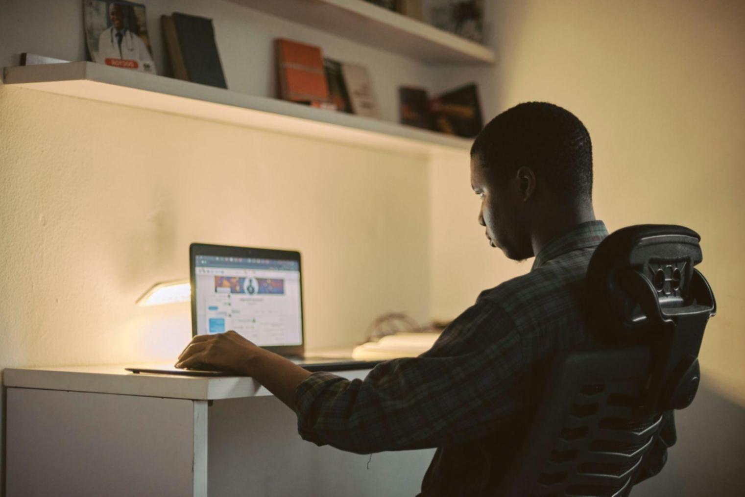 Advanced budget analysis tools and resources used in NodeCloudTech training programs
